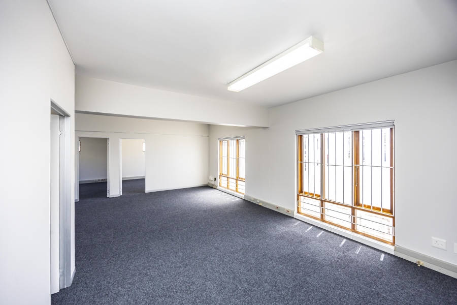 To Let Commercial Property for Rent in Berea Eastern Cape